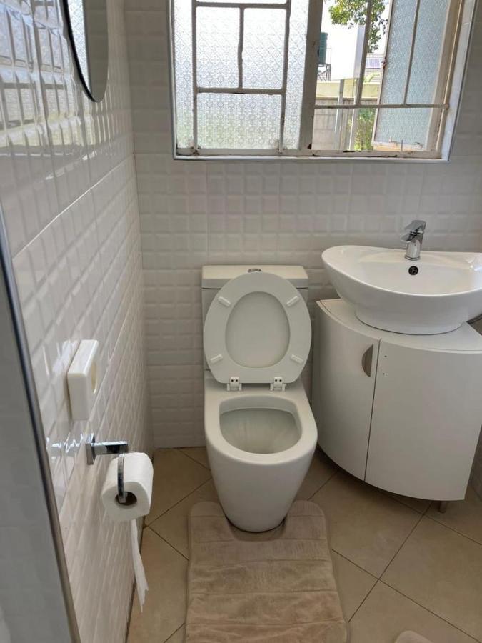 The Hawks Bed And Breakfast Хараре Экстерьер фото